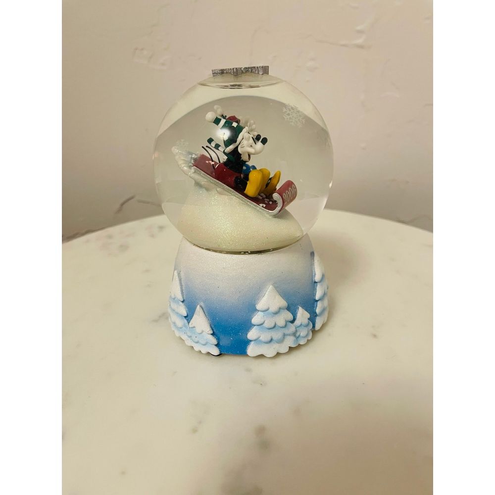 Disney Mickey and Minnie Snow Globe‎ 2006 - Picture 5 of 9